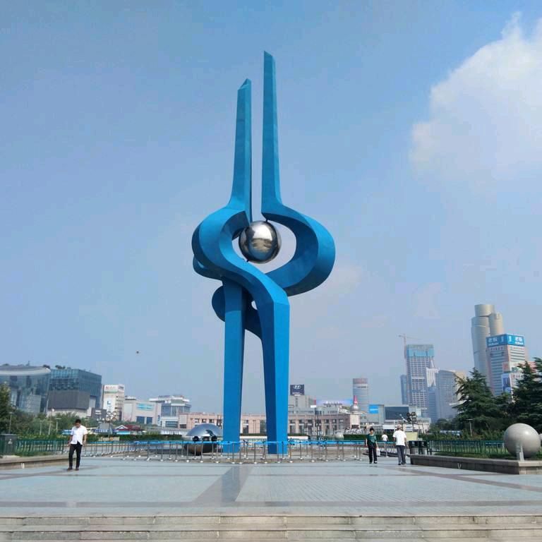 @亮哥