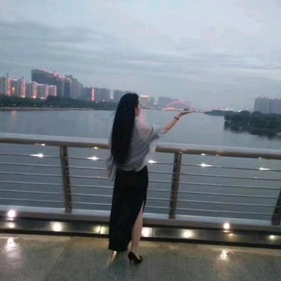 雨雨首播