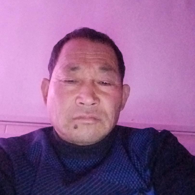 李彩