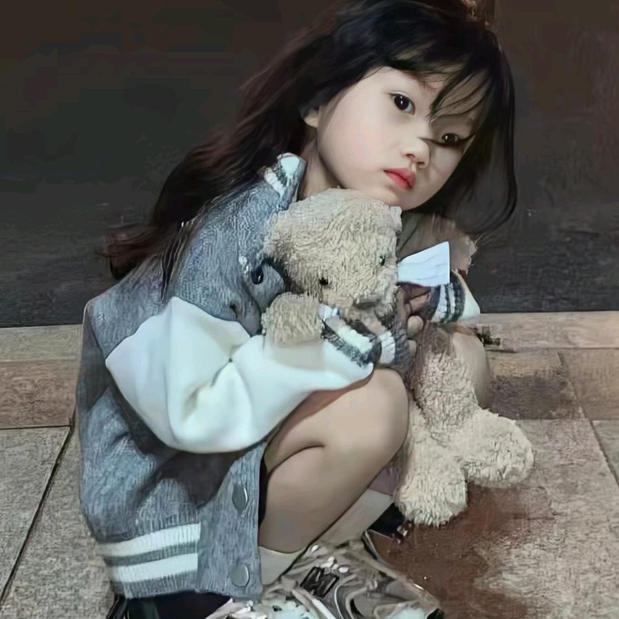 小怪兽(>﹏<)