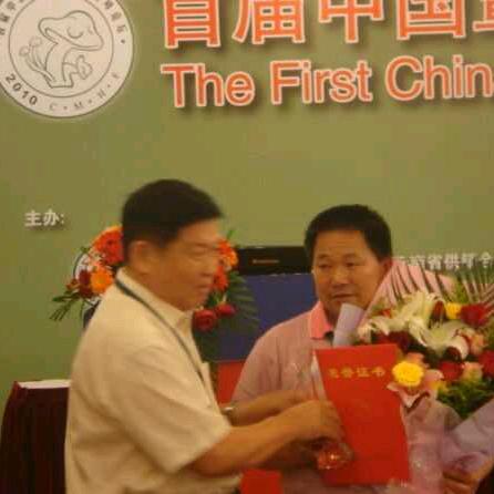 刘德育