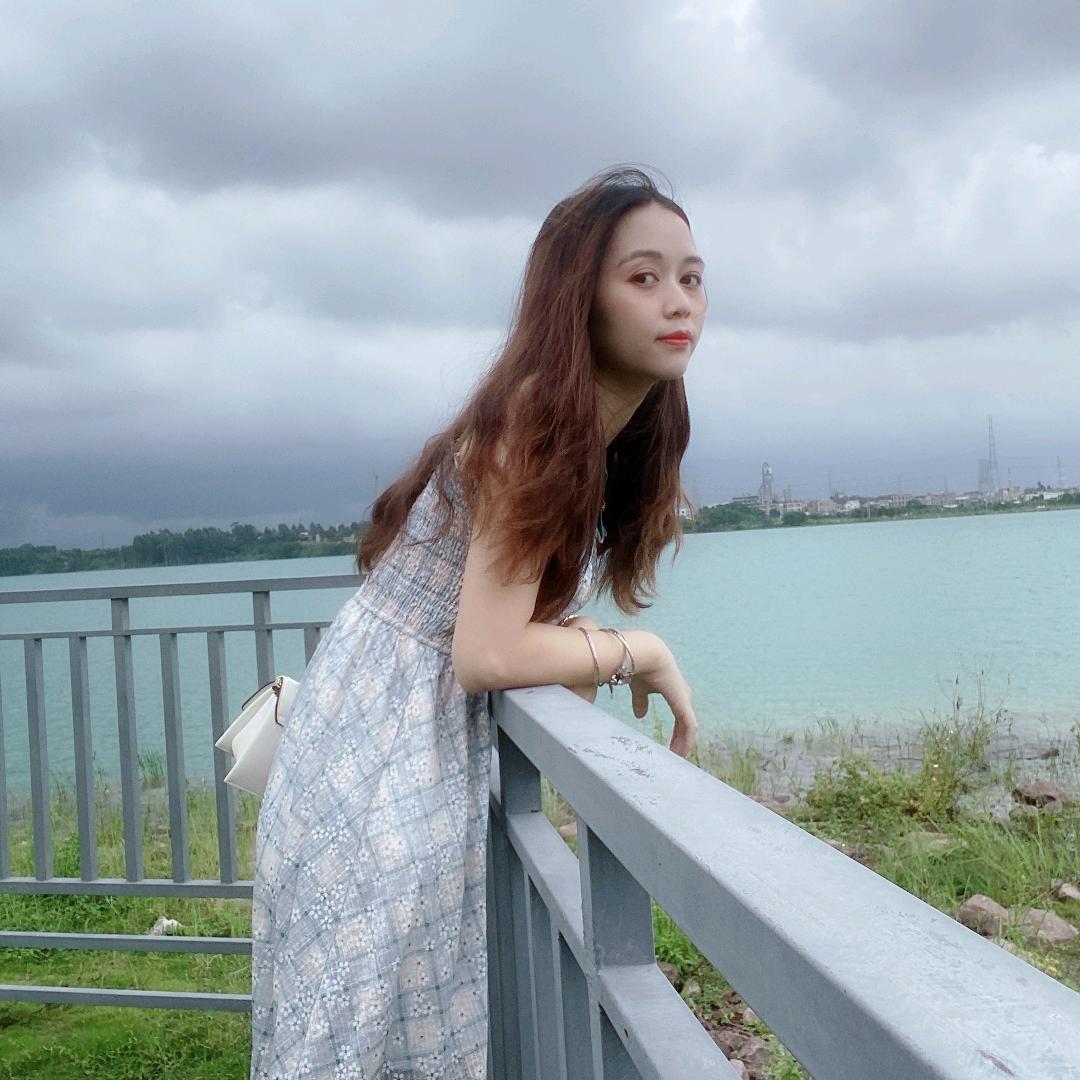 小何沉香火火火