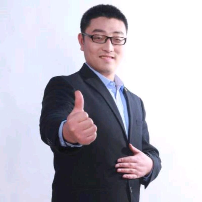天上一隆月