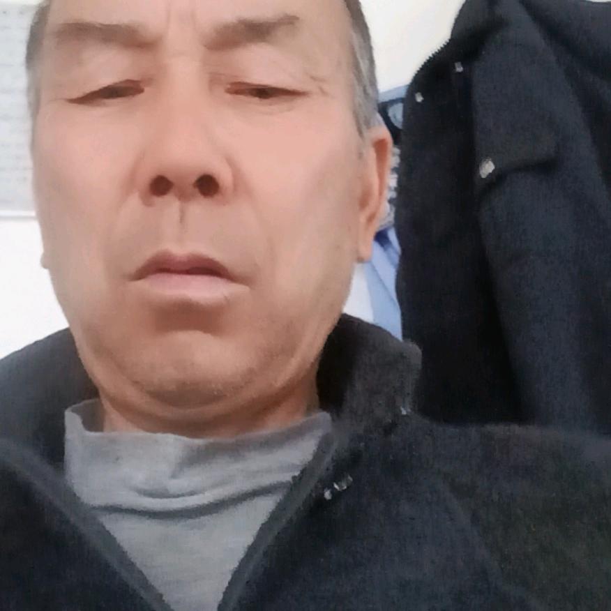 老爷子何社生