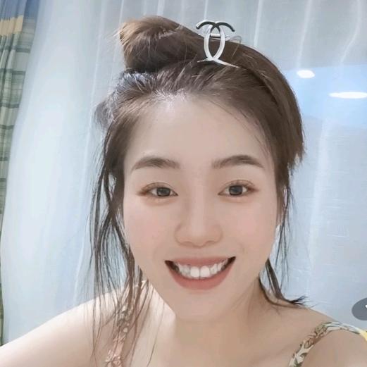 小艾吖
