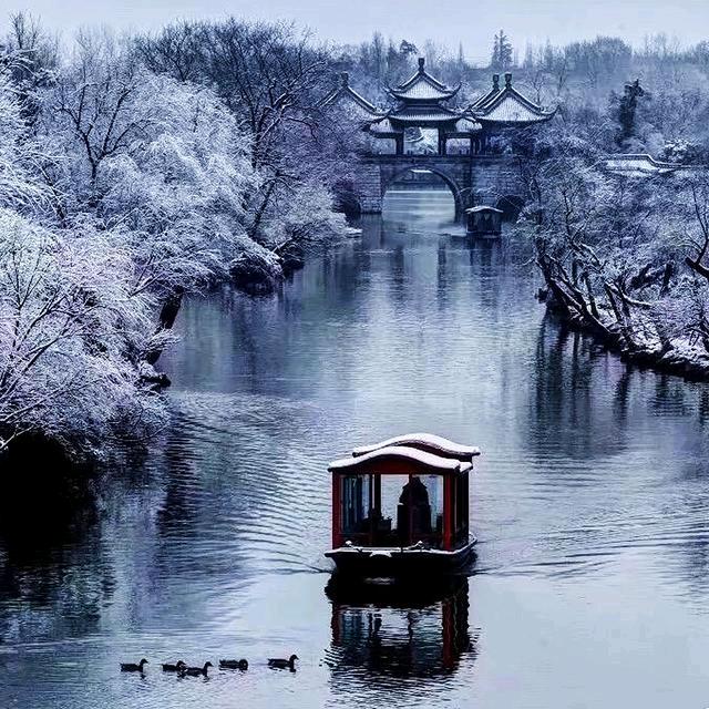 君汉钦