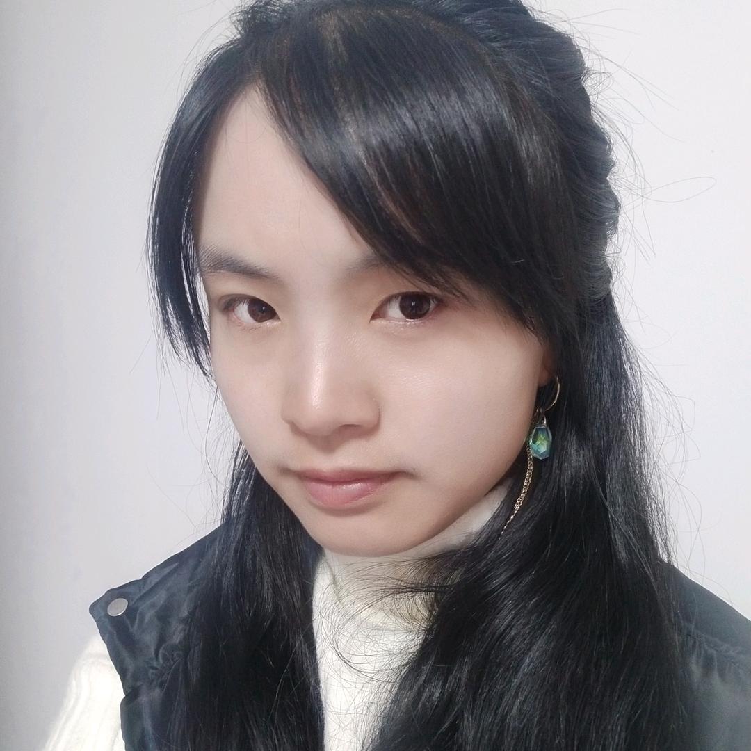 蓝梦玲蝶（小枫姐姐）