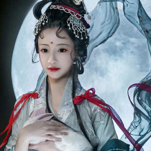 微凉的倾城时光。