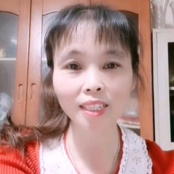 龙俊家具—专业生产餐桌椅