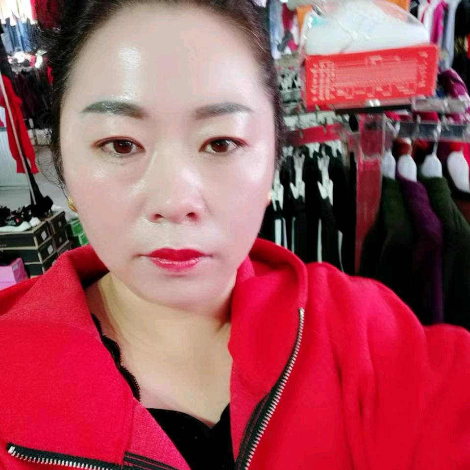 宋楼坦博尔（好物在橱窗）
