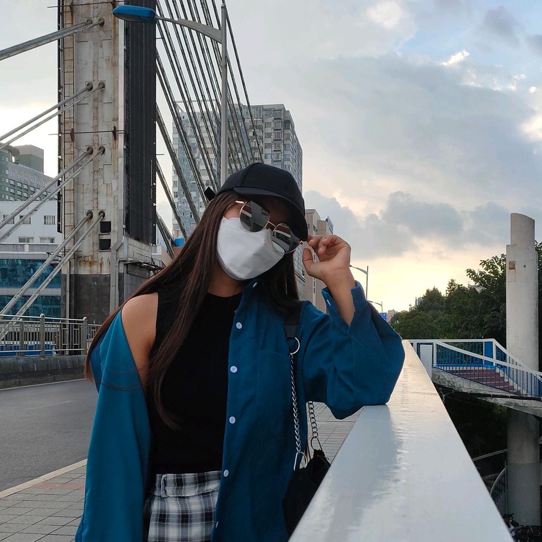 珍珍小可爱(请勿连赞——谢谢)