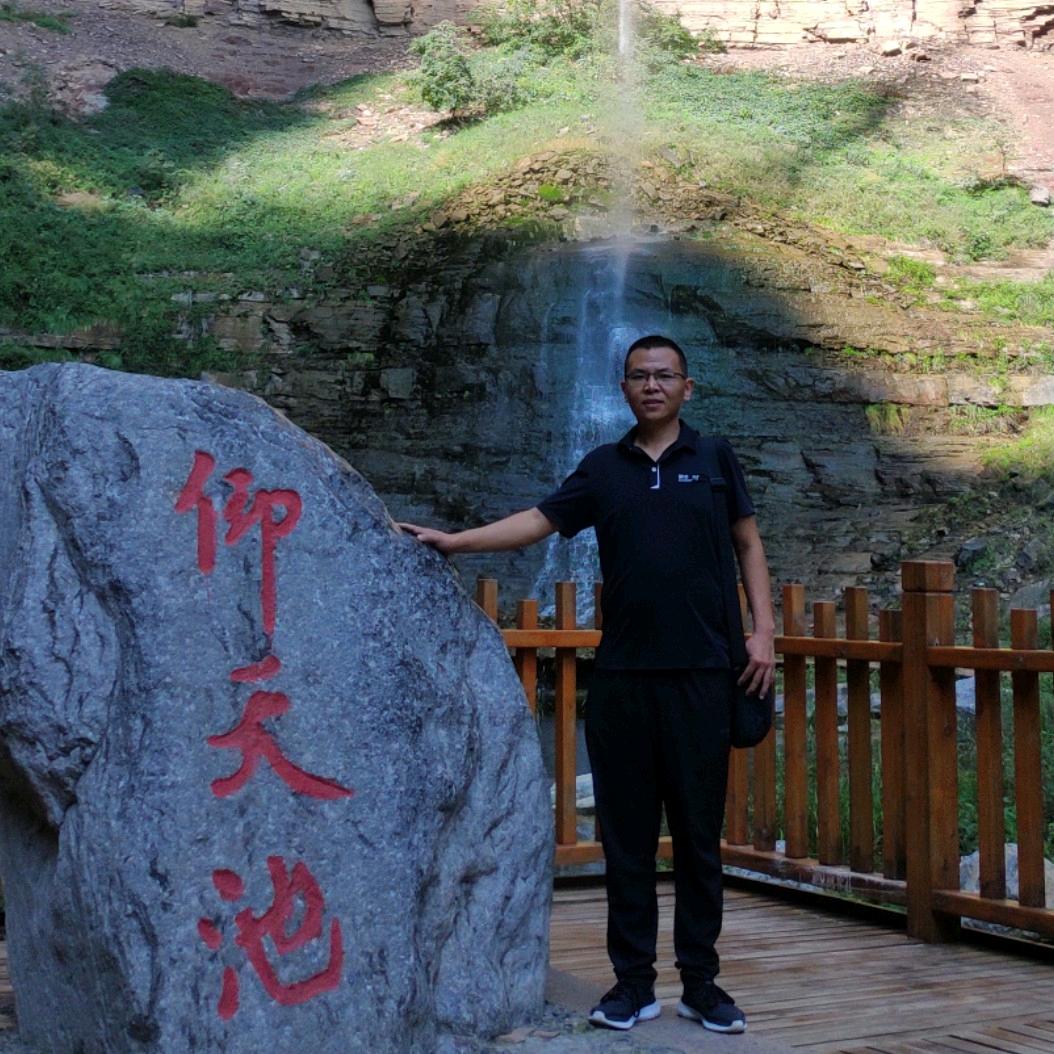 山西晋润猪业小哥