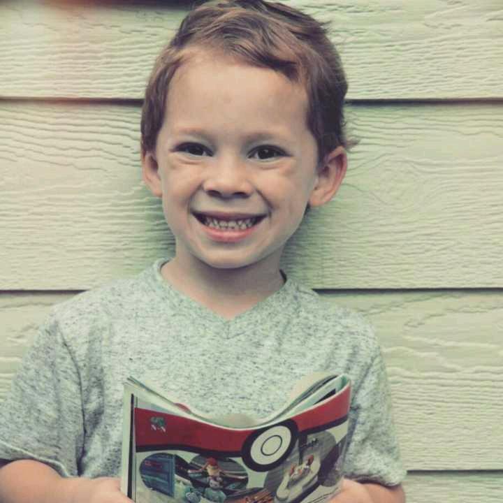 耶利亚潮牌服饰