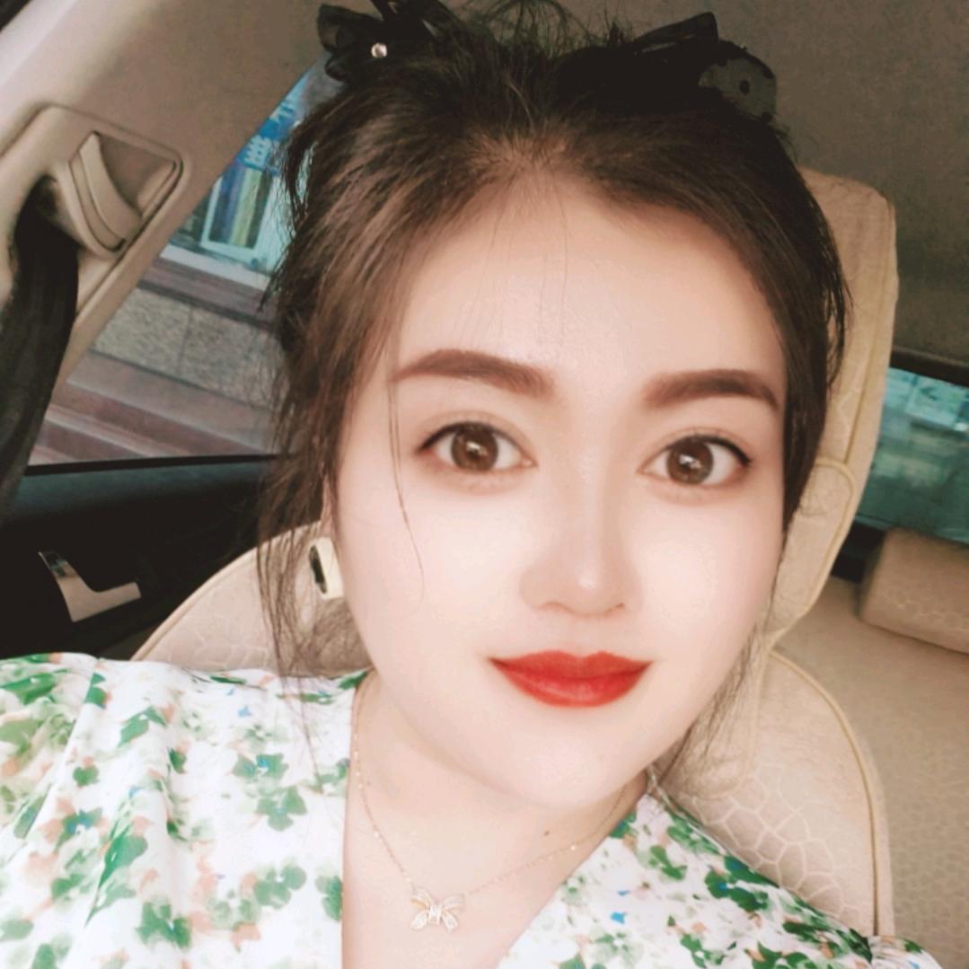 乌苏赫拉马艳眉形设计