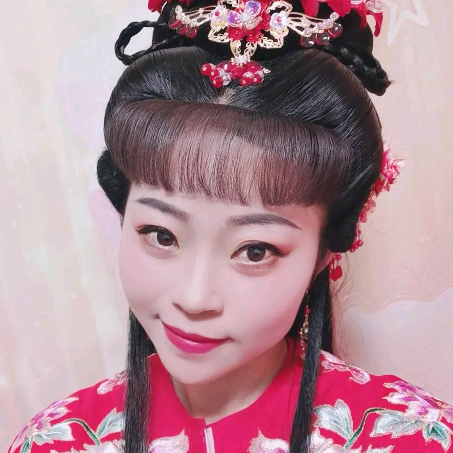 黄梅戏果果（老号）