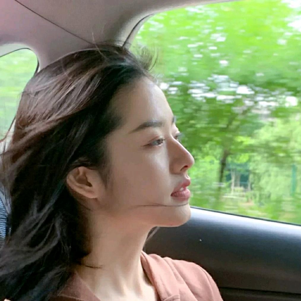 小鸿