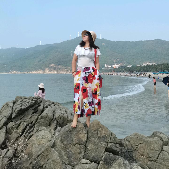 琳达（客栈小妞)