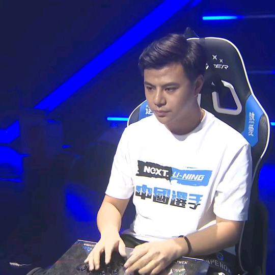 小孩曾卓君@抖音