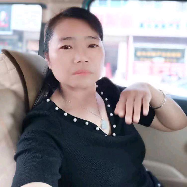 力诺瑞特太阳四季沐歌太阳能批发销售徐兴梅