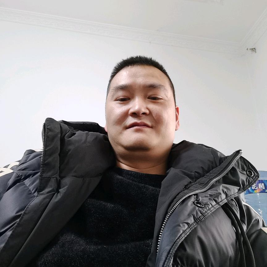 美团充电宝小伟