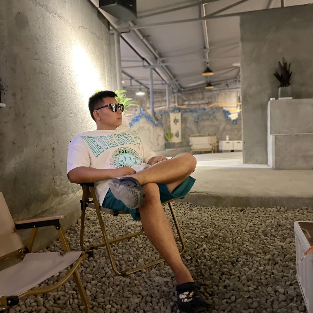 滋滋夜宵阿晨