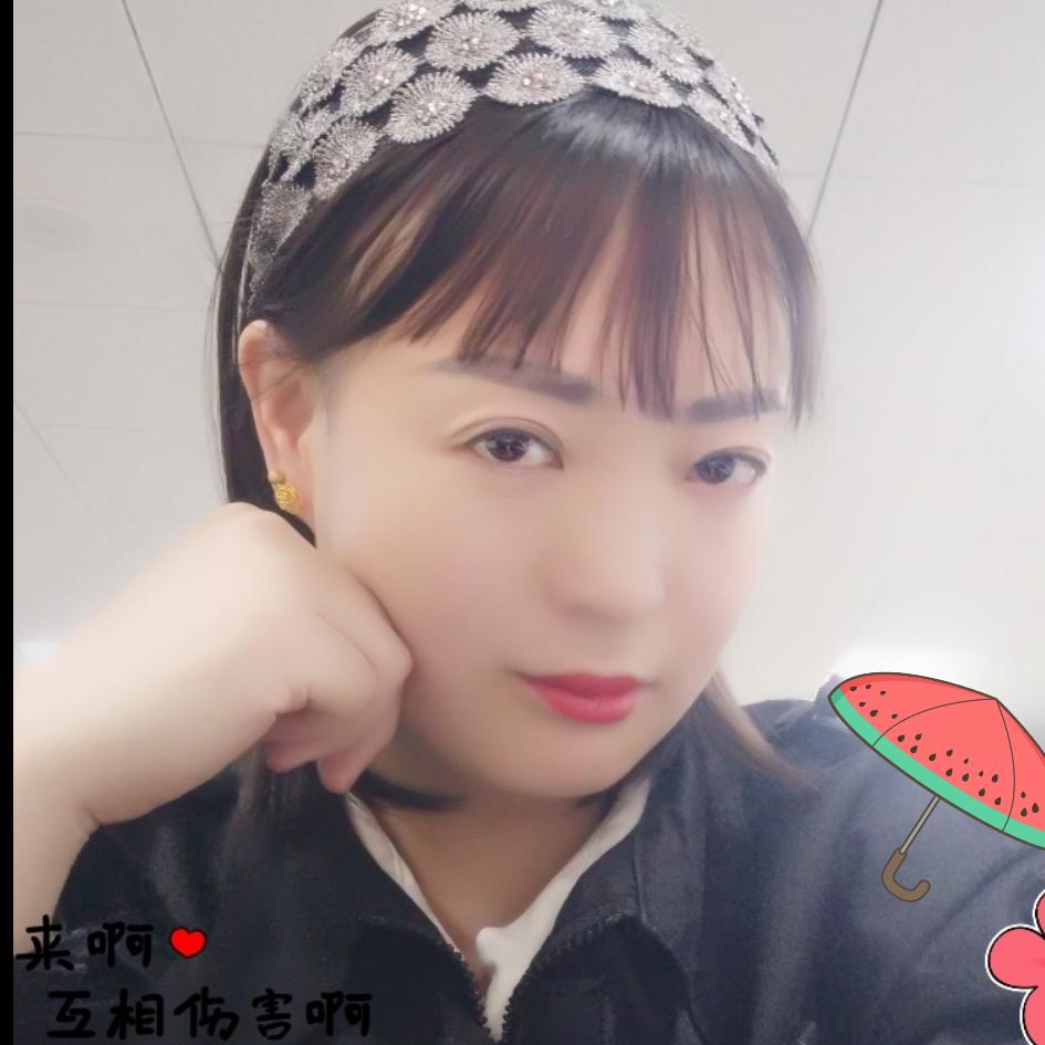 淡然一笑