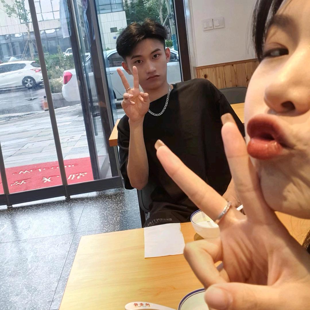李亿亿