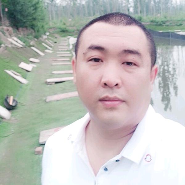 嗨一个人生活。。。