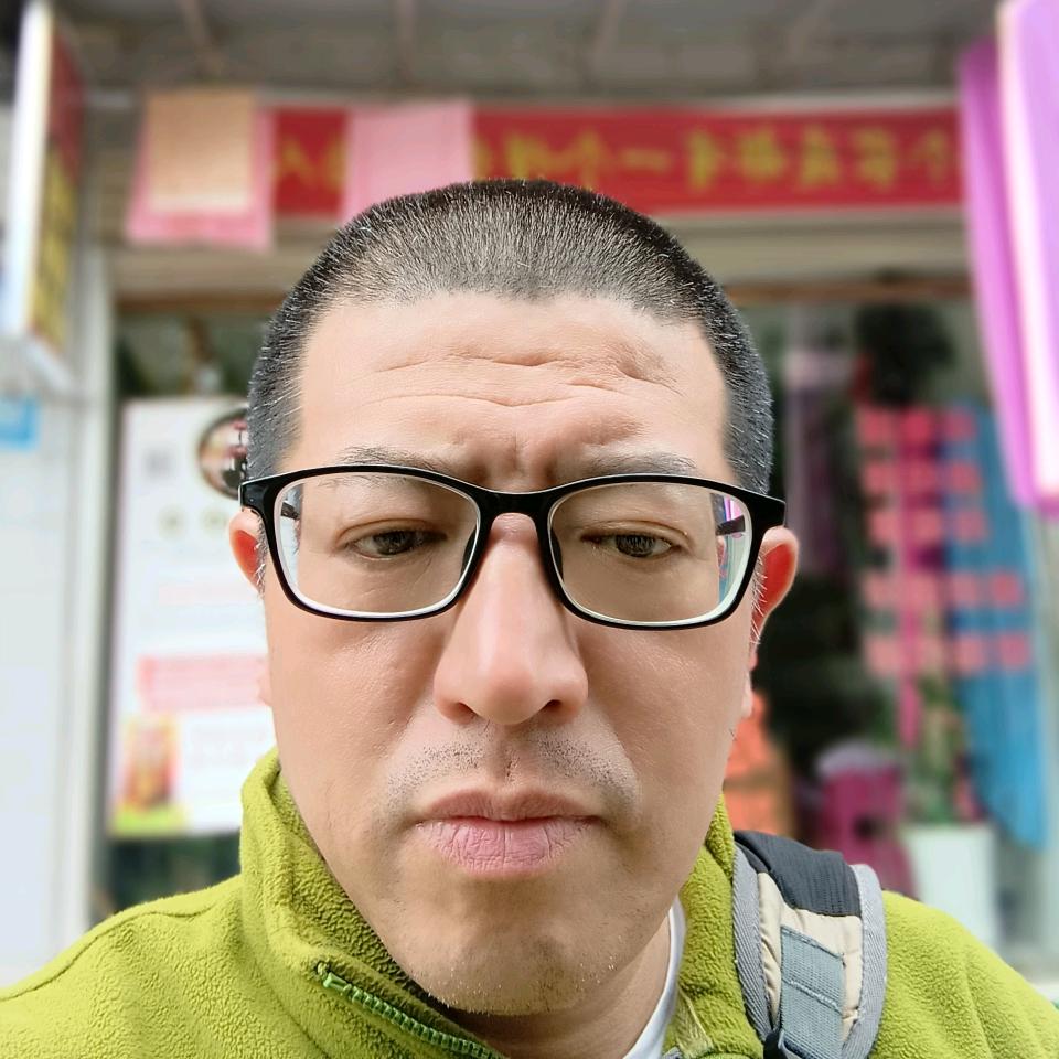 @六叶草