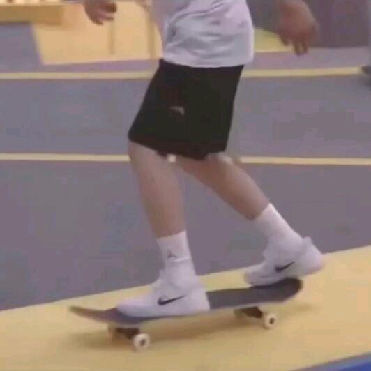 快乐的薯片仔🌈