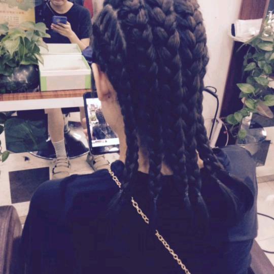 采菱路45路发彩美业