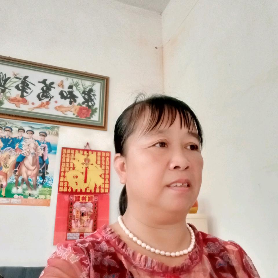 邓运英