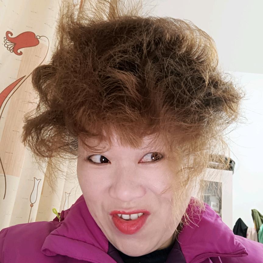 饭团丫（曲阳飞跃鼓舞团）