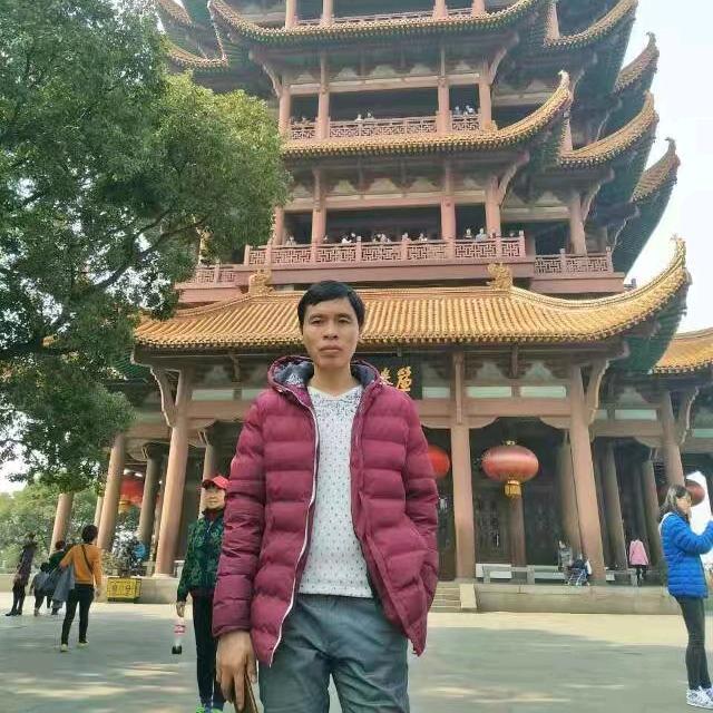 易生有李