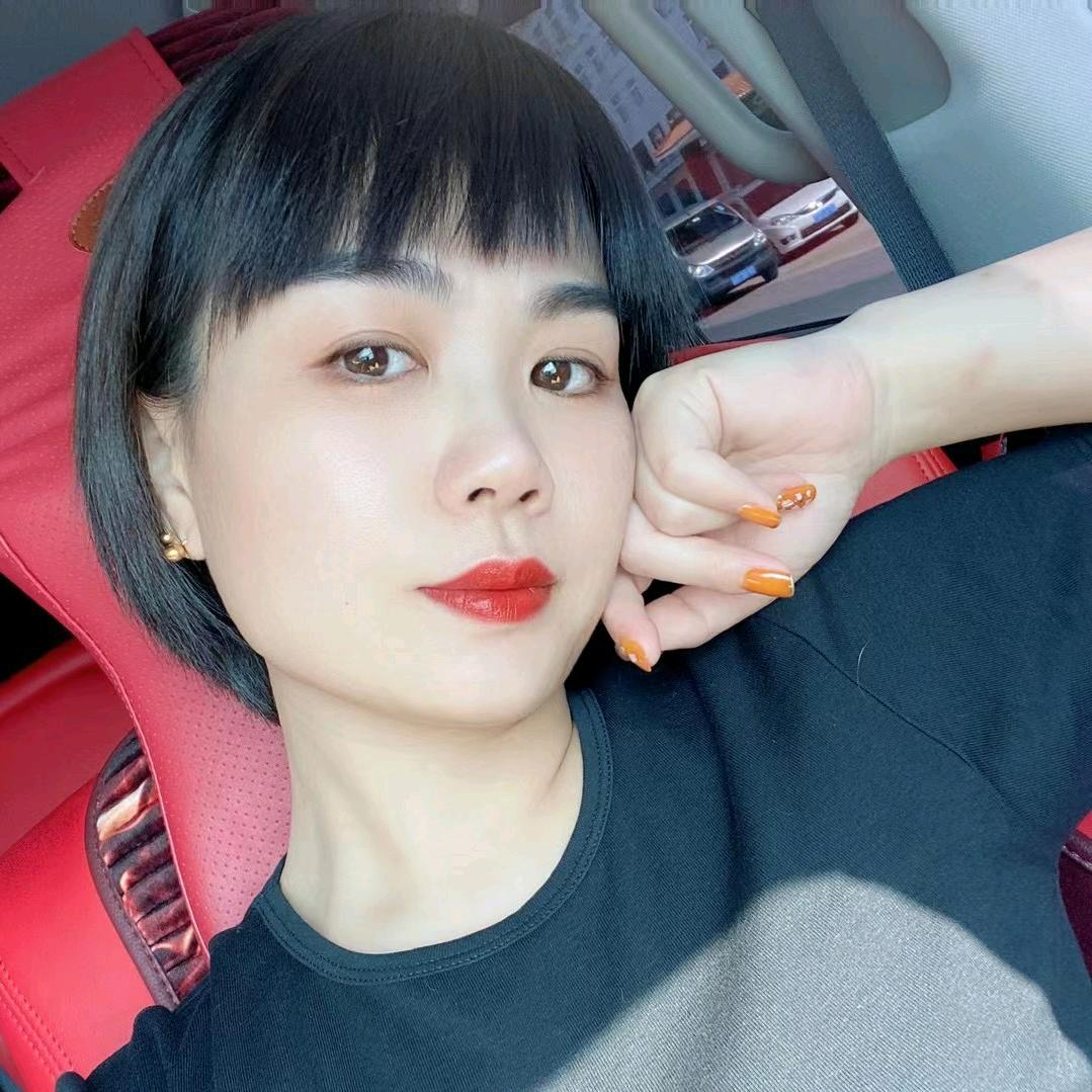 小慧老板娘（家有美酒）