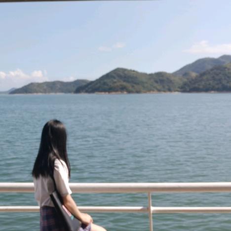 彩 虹
