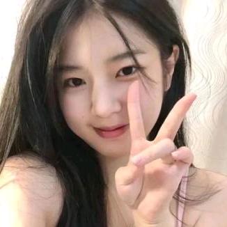 莹莹