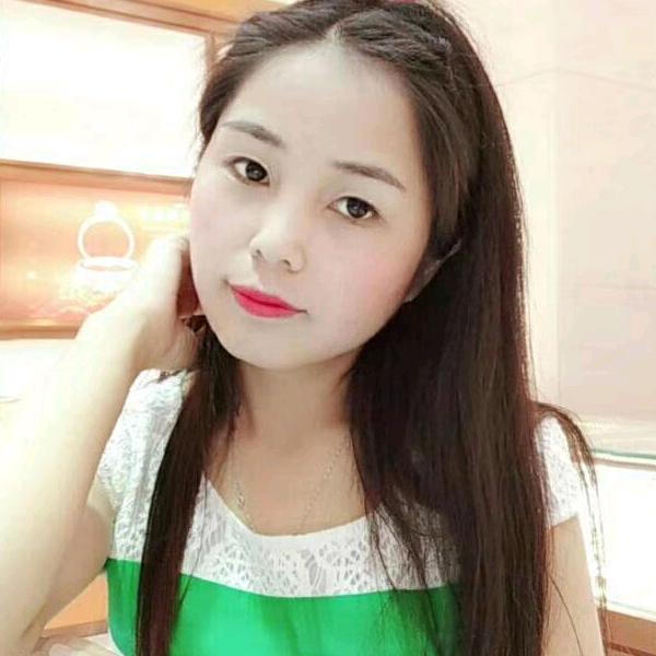 小 黑 妹