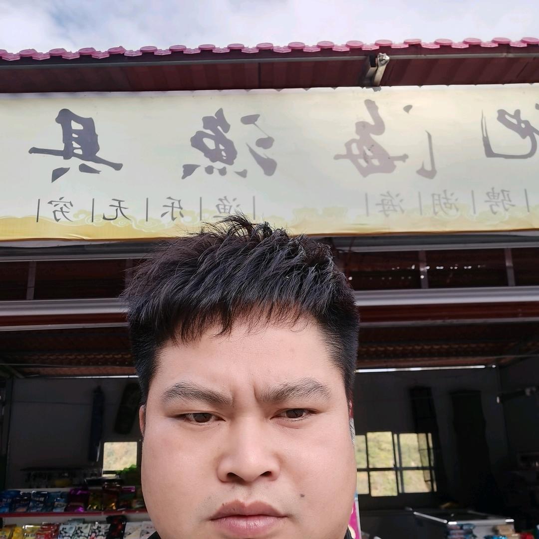 驰海渔具 小罗（罗苏收费站出口）