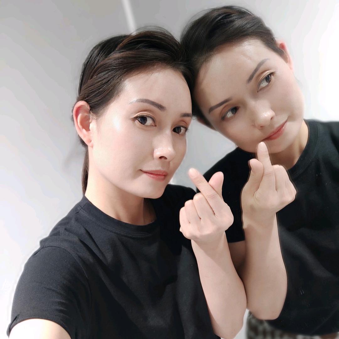 80的👸三月💕