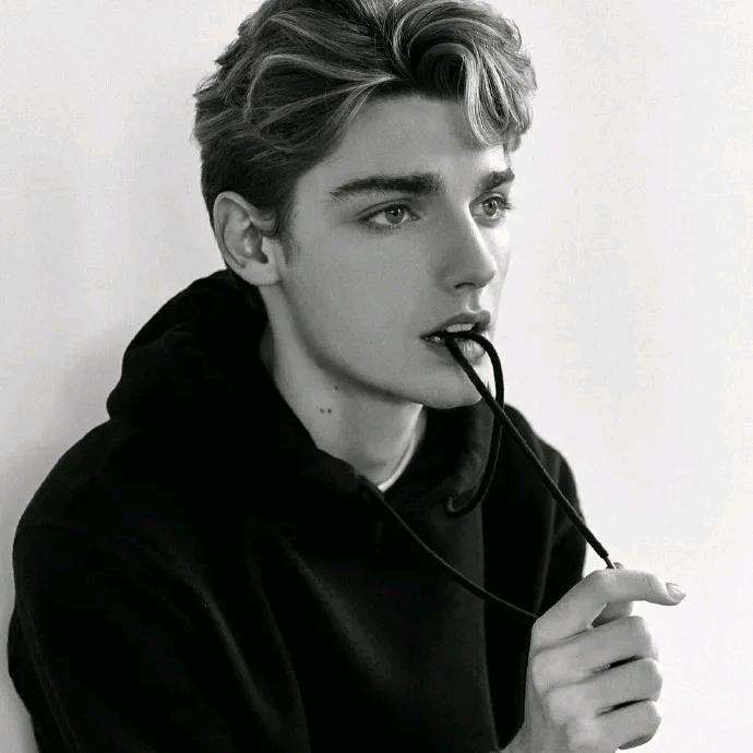 航航学长（备战马钞）