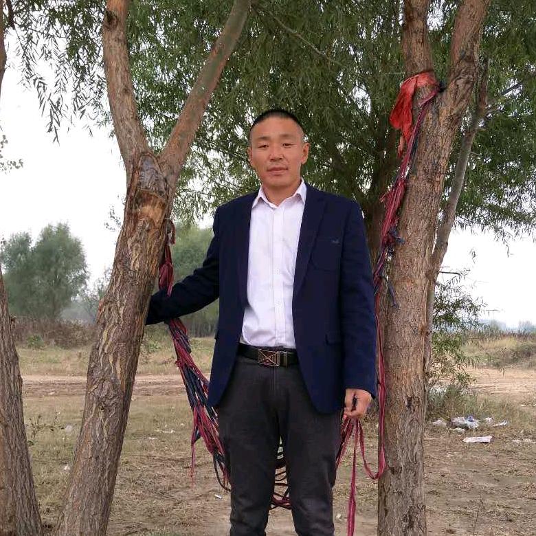 疼爱你的人是我