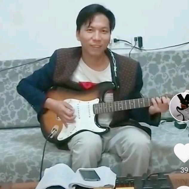 万安吉他哥