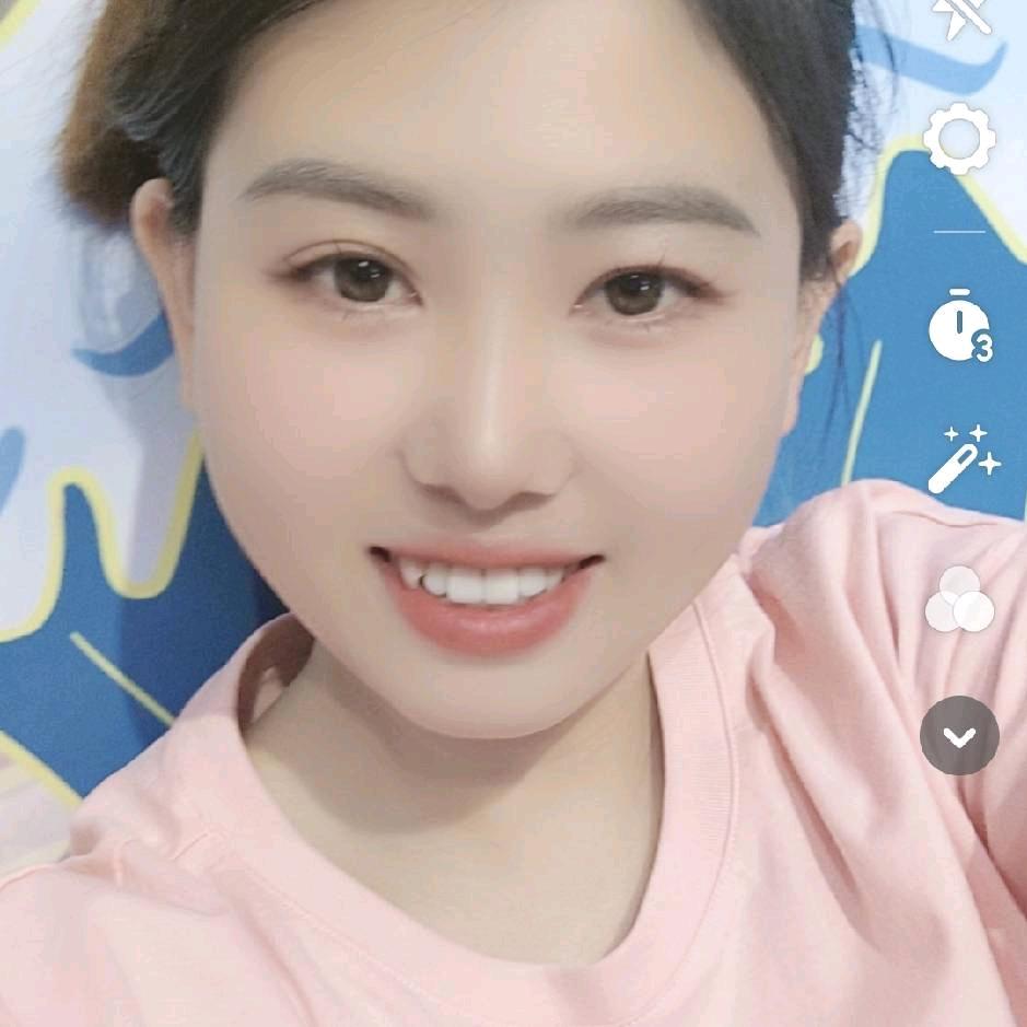 曼诺亿生