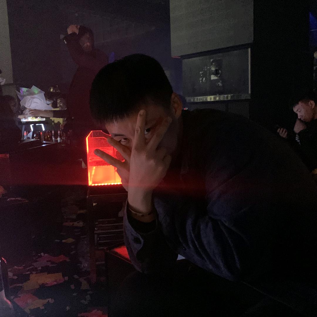 愤怒的wzz