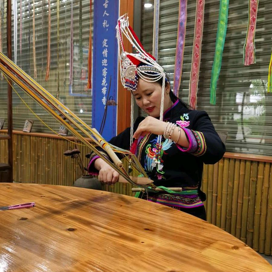 畲族服饰（一簾畲韵）
