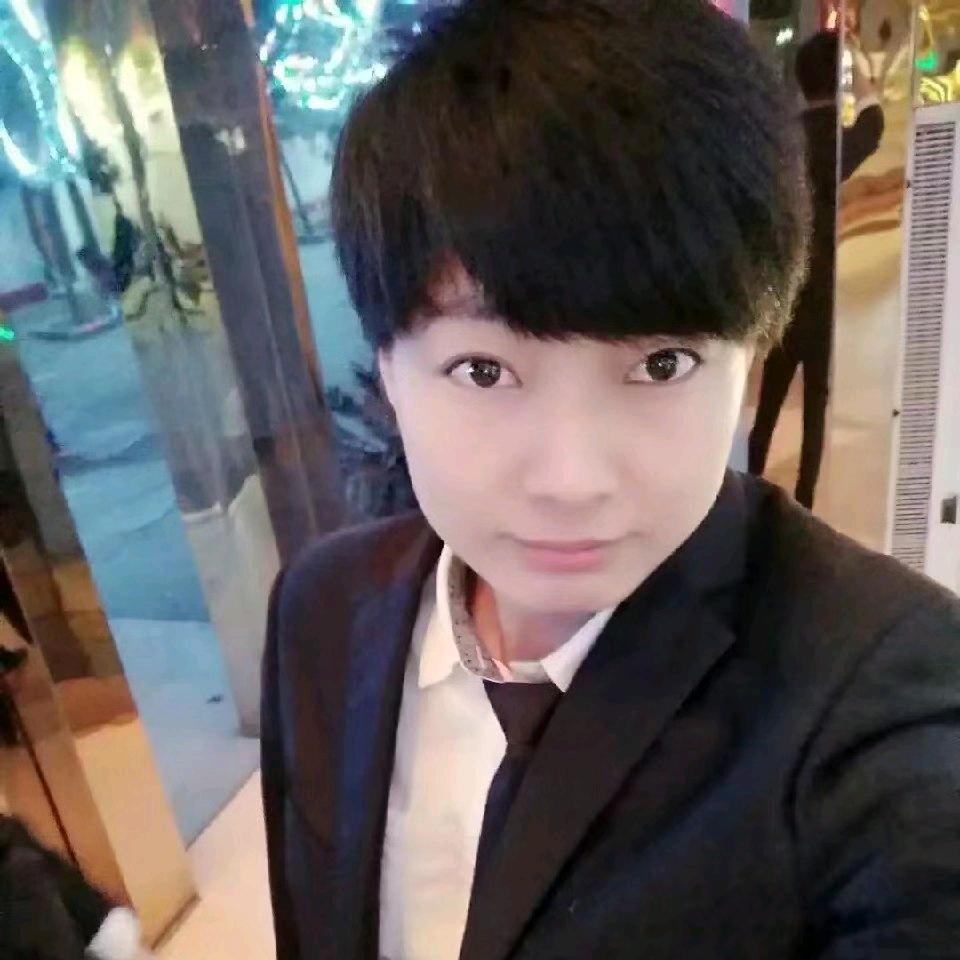 刘明