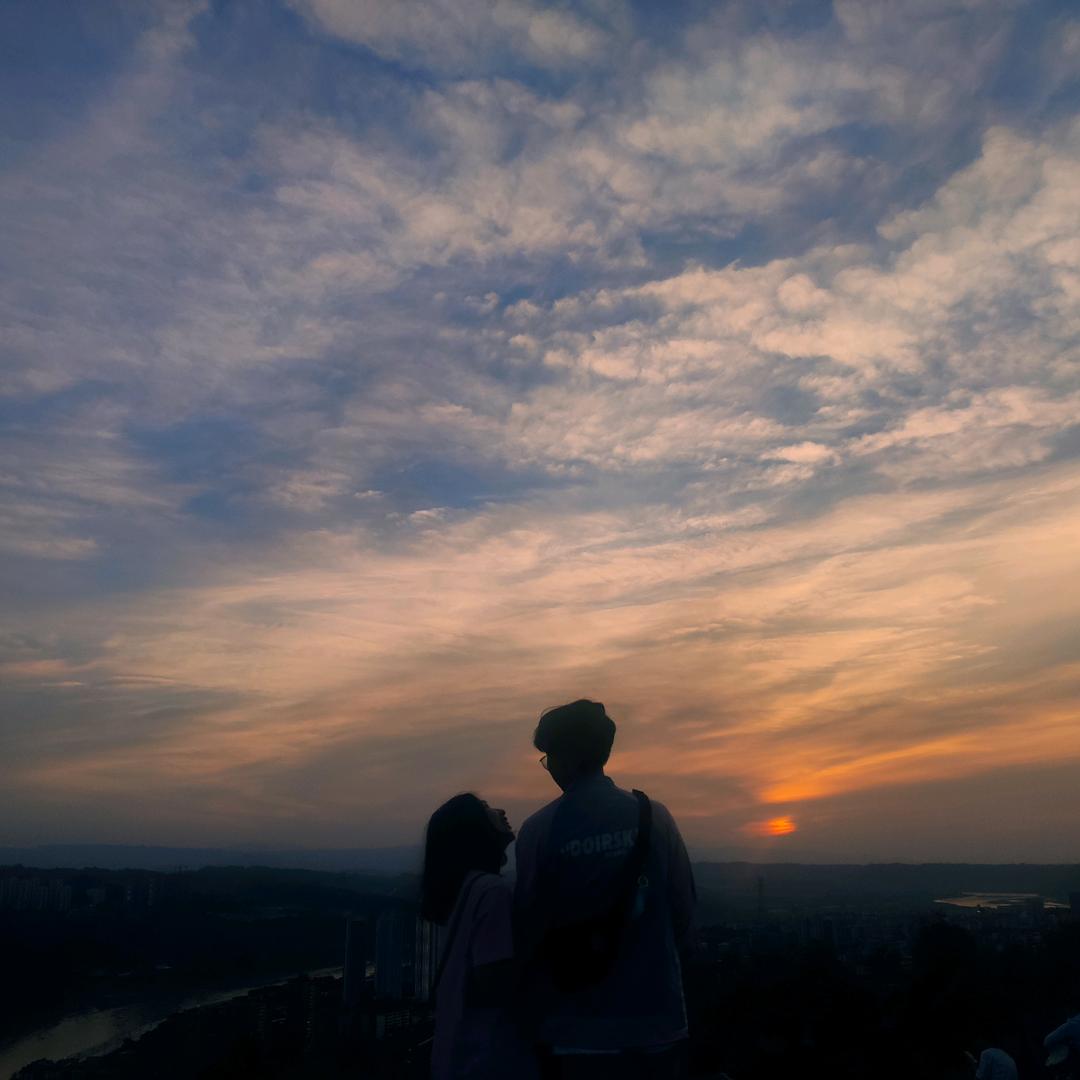 丽子不讲李