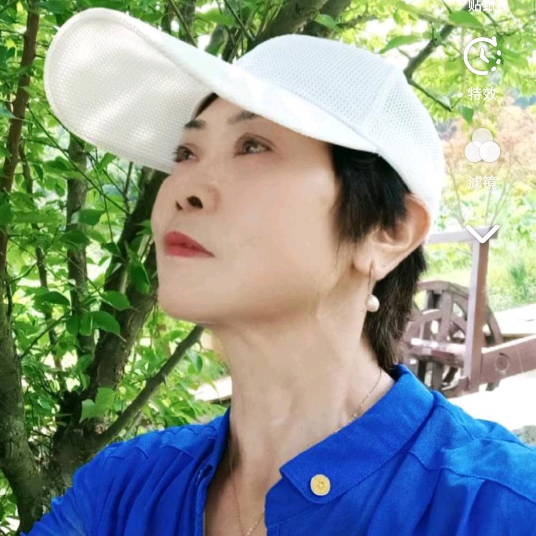 🇨🇳刘姐谢谢友友 的关注，抖音