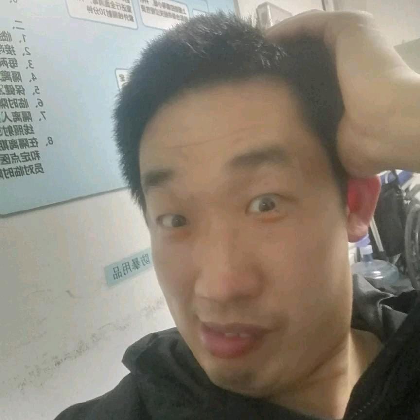 会飞的鱼😜